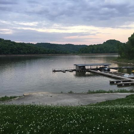 The Retreat At Center Hill Lake Smithville Exterior photo